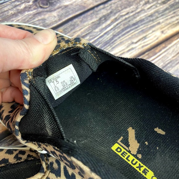 Vans Leopard Print Slip-On Sneakers - Picture 4 of 7